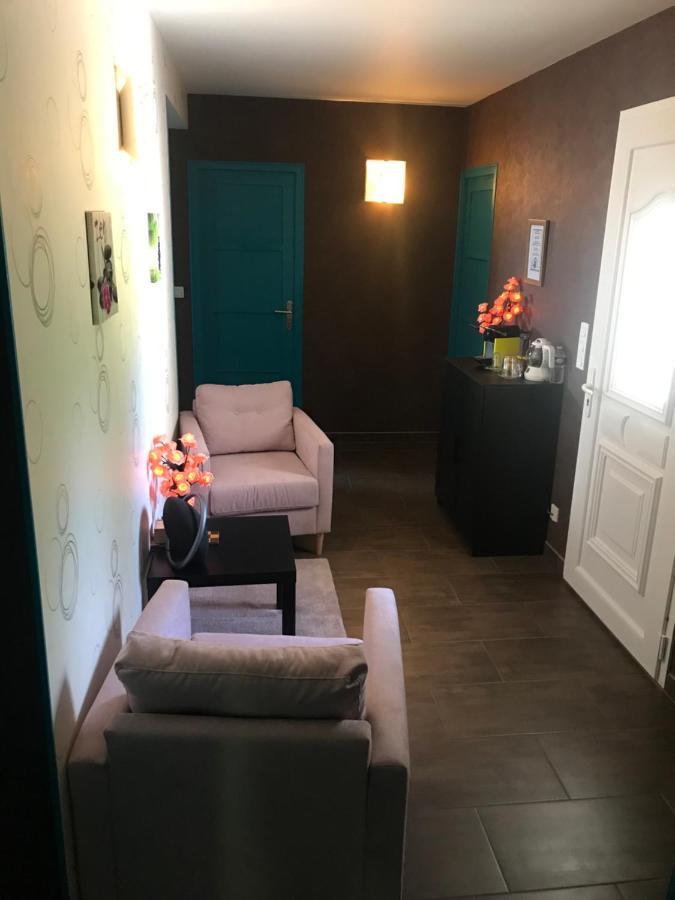 Saint-Avertin Maison Chaleureuse A Partager En Famille Ou Amis Villa Exterior photo